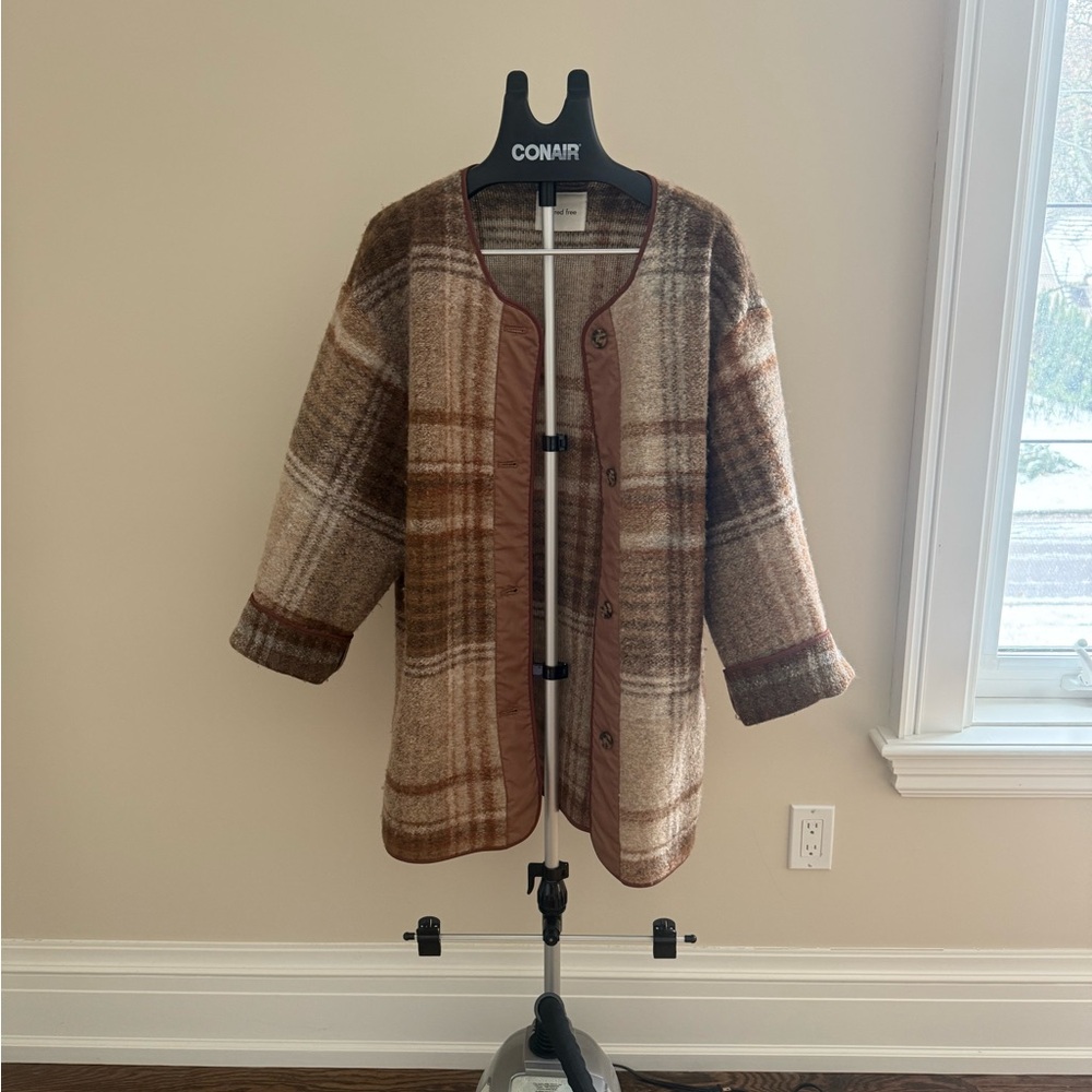 Wilfred Plaid Button-Up Coat